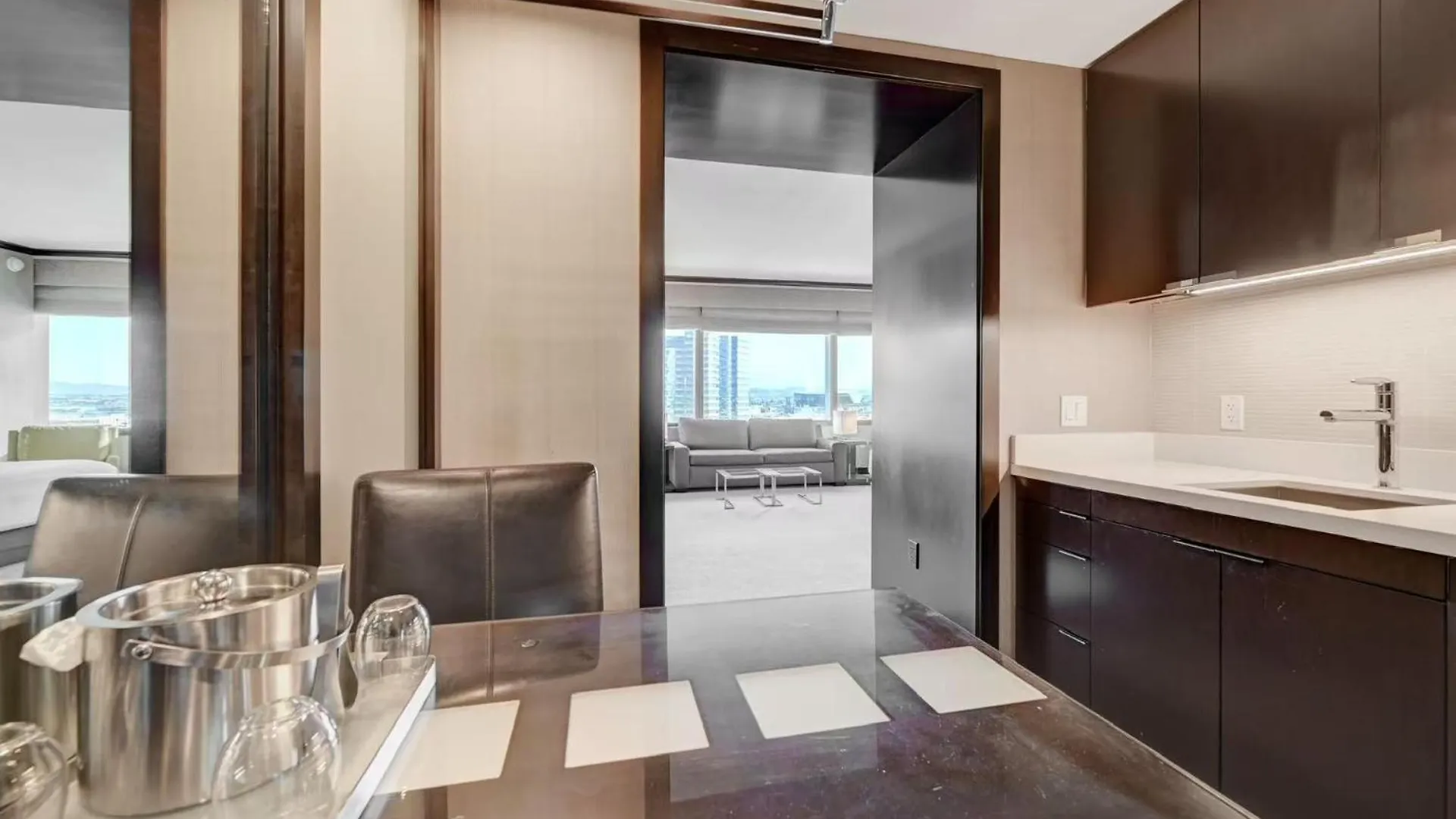 Luxurious Vdara High Rise Room, City Skyline Views, King Bed, Free Valet, Smoke-Free Las Vegas