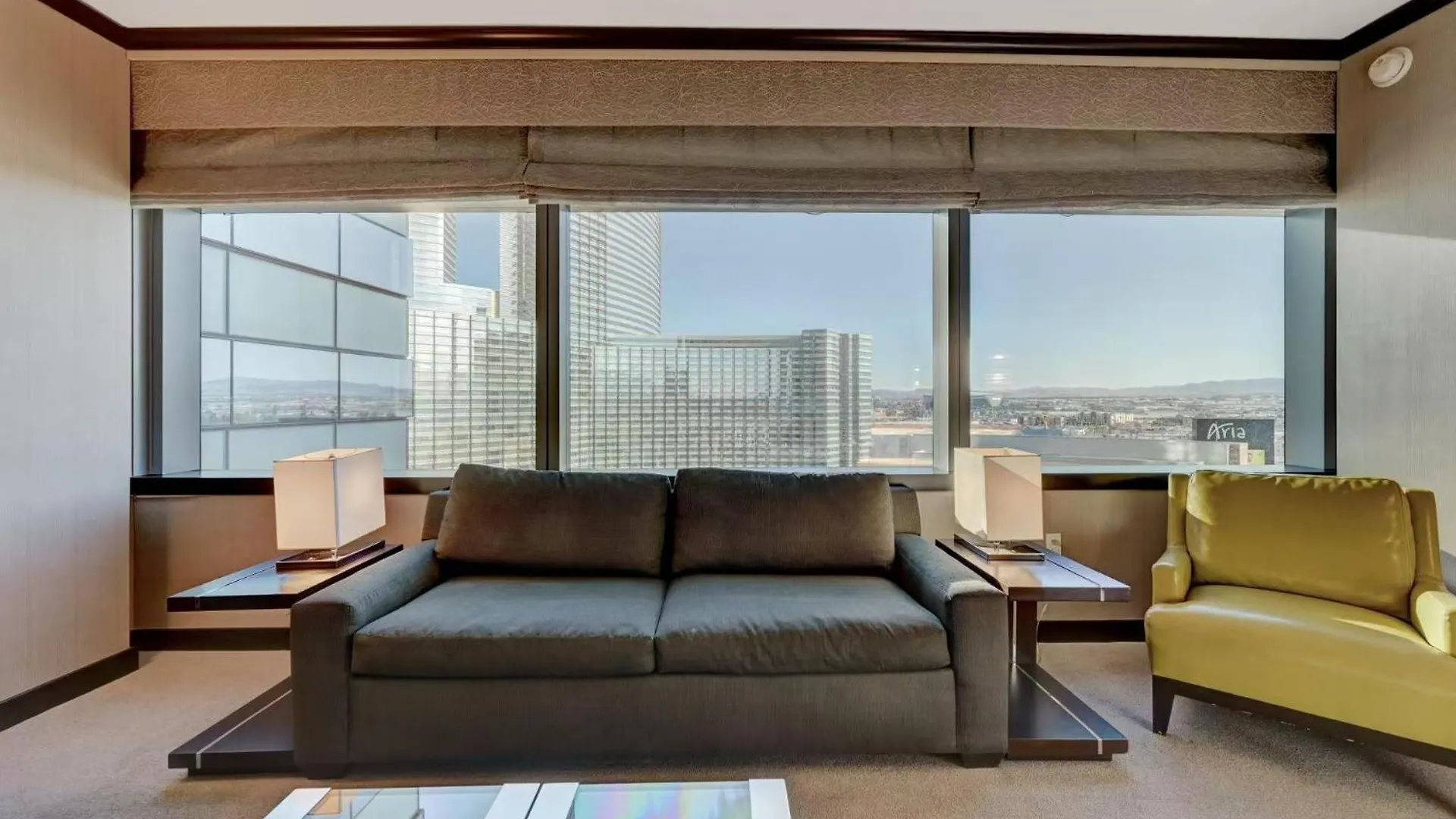 Luxurious Vdara High Rise Room, City Skyline Views, King Bed, Free Valet, Smoke-Free لاس فيغاس الولايات المتحدة الأمريكية
